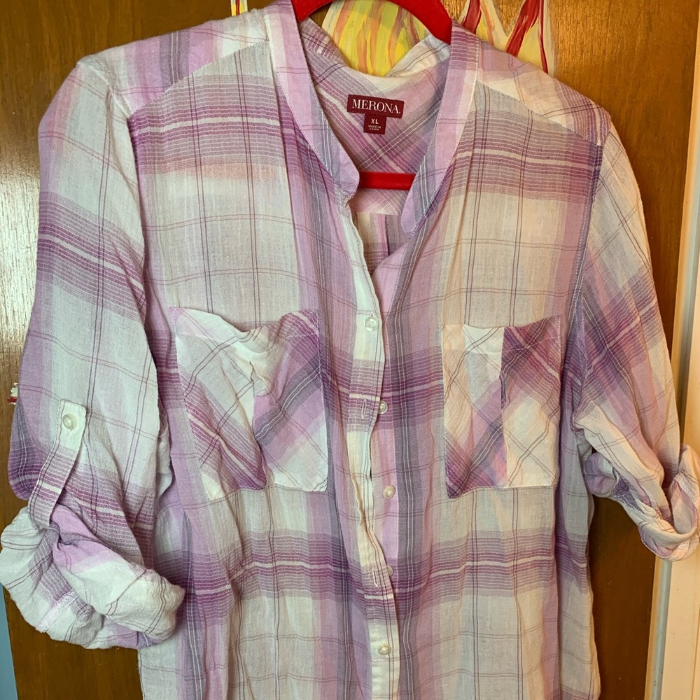 💕Merona blouse XL pretty lavender plain design💕